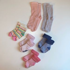 [3/15$] Lot of 6 pairs of baby socks 12-24MO